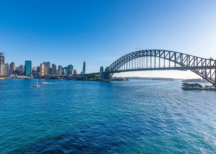 Reflections - World Class 360 Harbour Views!
