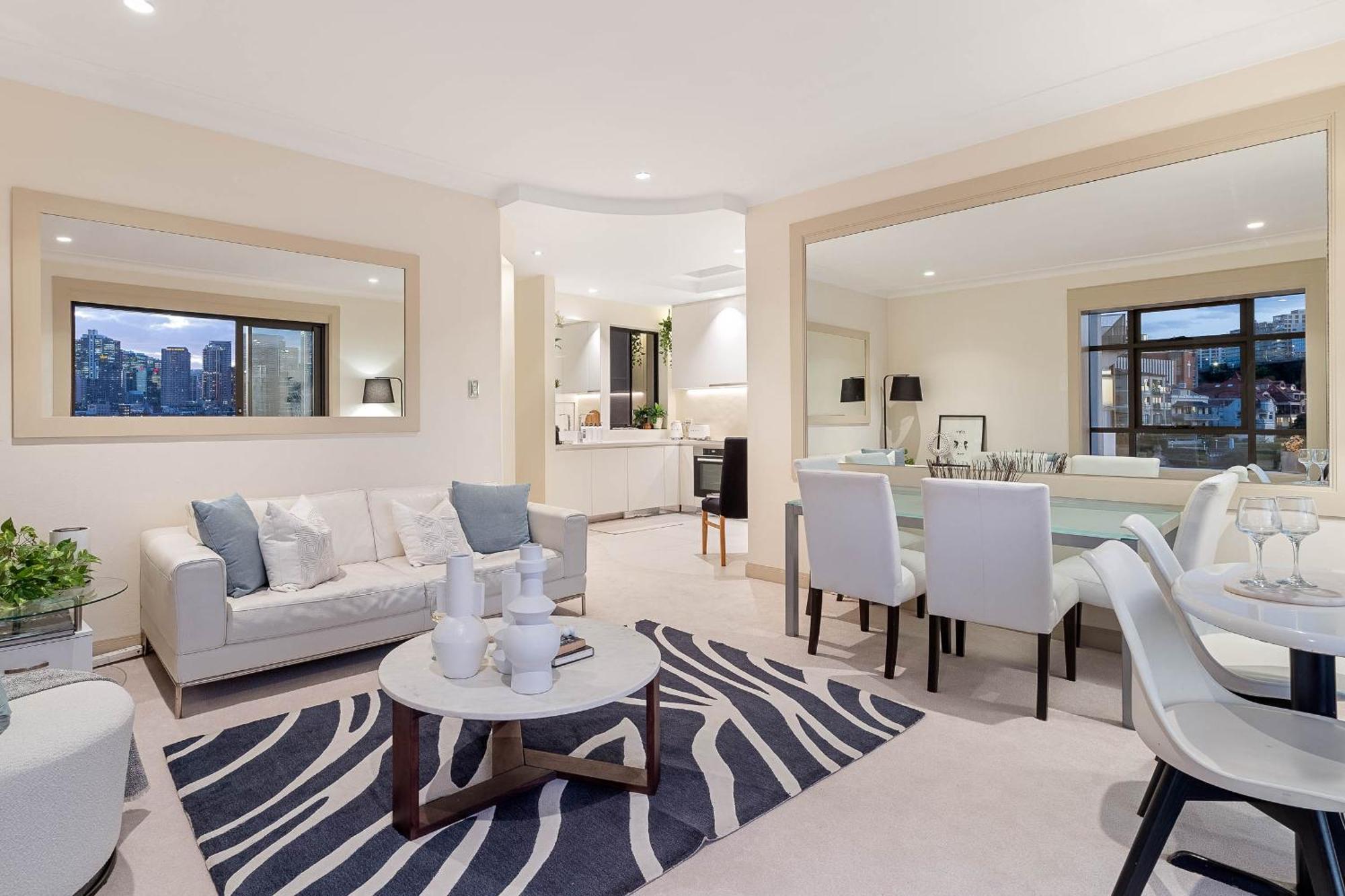 Reflections - World Class 360 Harbour Views! Apartment