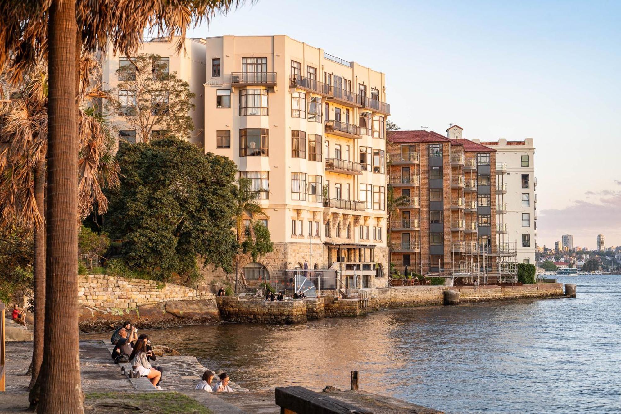 Apartment Reflections - World Class 360 Harbour Views! Sydney